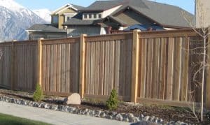 Read more about the article Breaking Down the Cost: Budget-Friendly Fence Options
