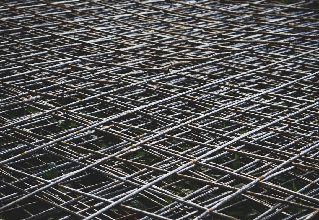 You are currently viewing Understanding the Different Materials: Choosing the Best Fence for Durability and Style